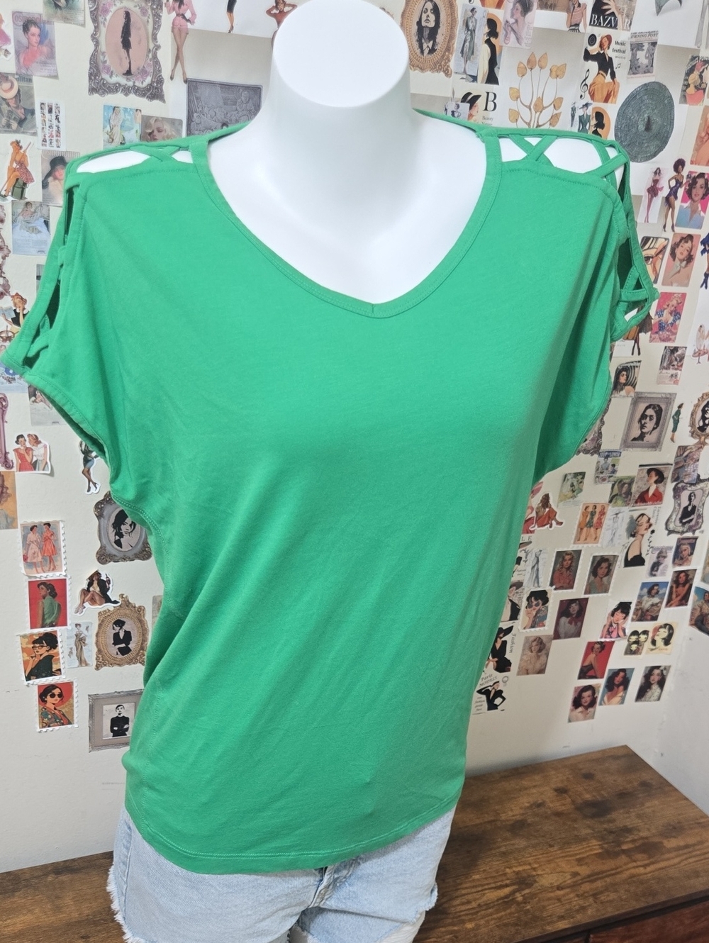 Bright Green Cut-Out Shoulder Top Lace-Up Sleeves Oversized  Cotton